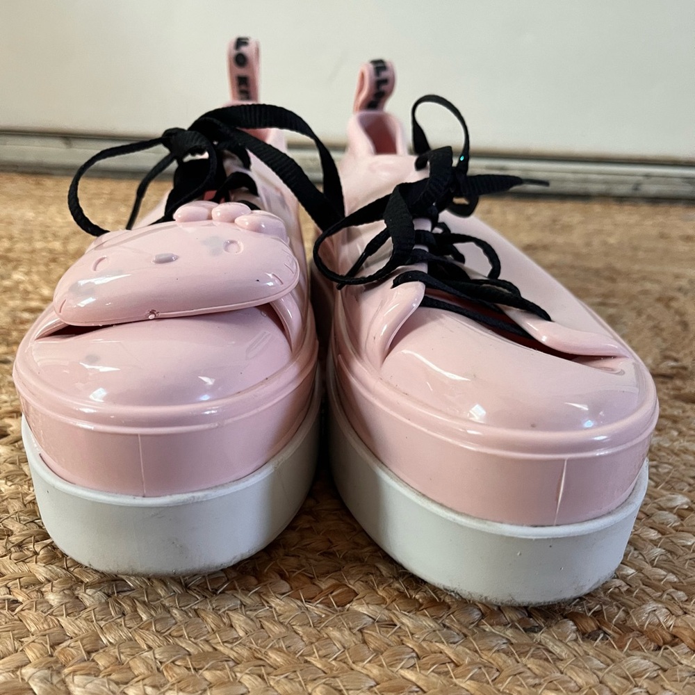 Melissa Hello Kitty limited edition Light Pink Platform Sneaker